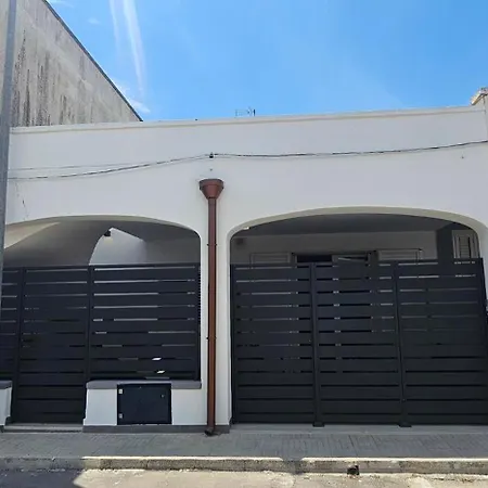 Gasthuis Kalispera Torre Lapillo